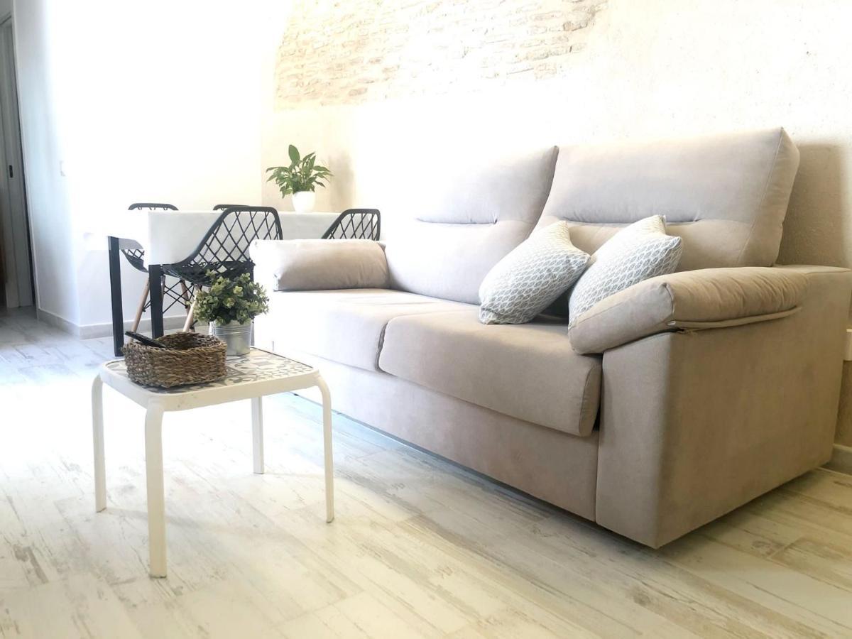Plaza Adarve Toledo Apartment ภายนอก รูปภาพ