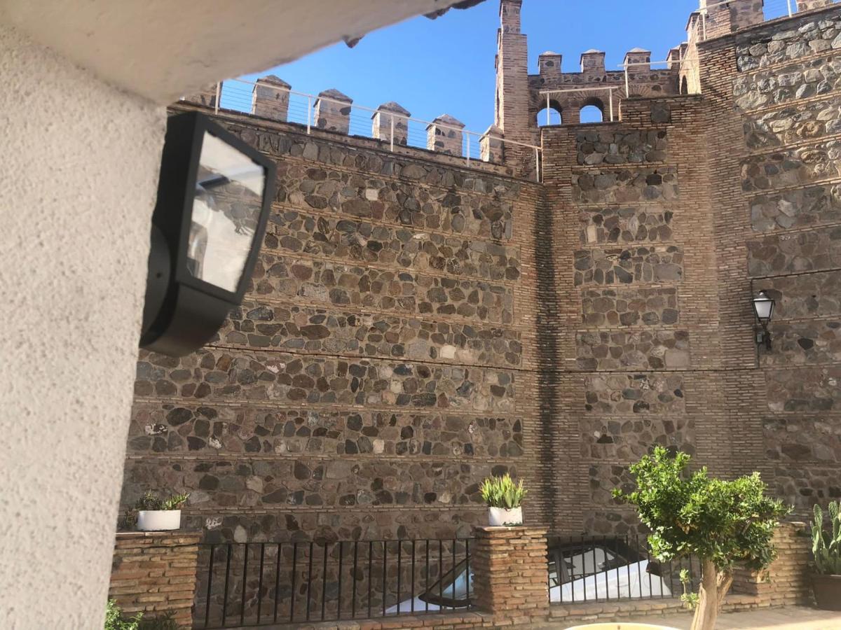 Plaza Adarve Toledo Apartment ภายนอก รูปภาพ