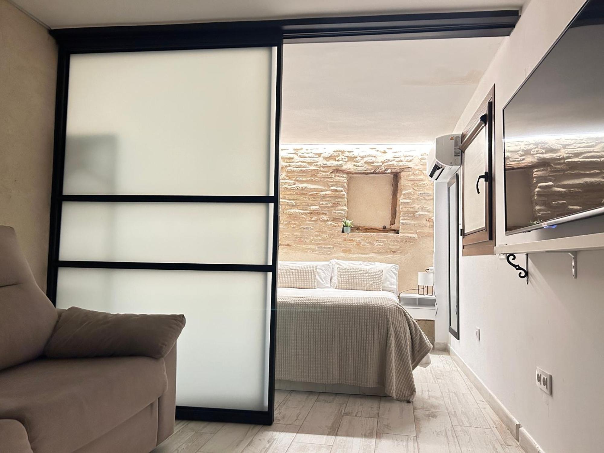 Plaza Adarve Toledo Apartment ภายนอก รูปภาพ