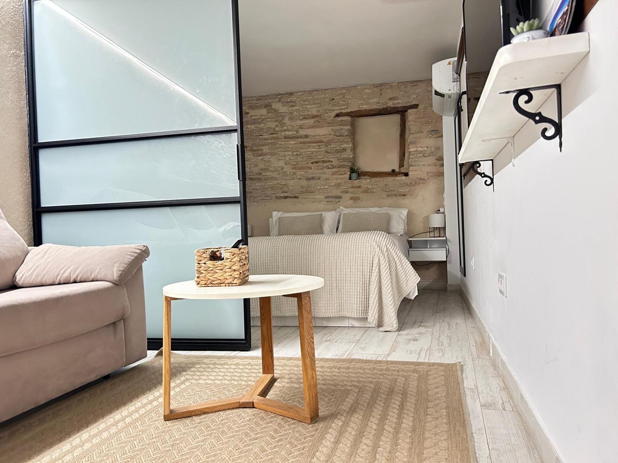 Plaza Adarve Toledo Apartment ภายนอก รูปภาพ